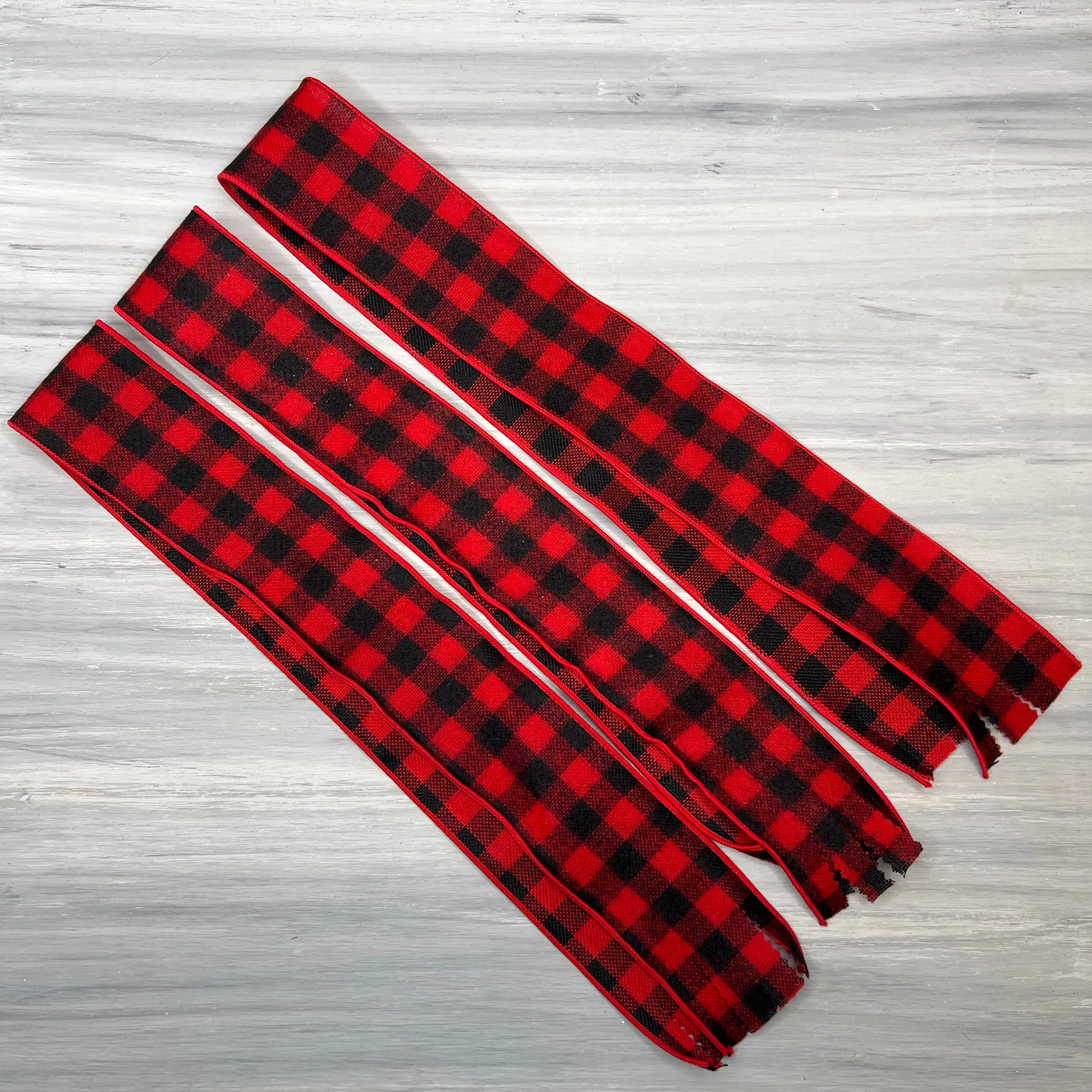 Buffalo Check - 3 Medium Scarves