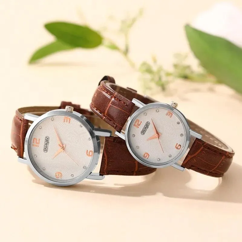 Luxury Leather Quartz Watches Set for Couples: Stylish Timepiece Duo