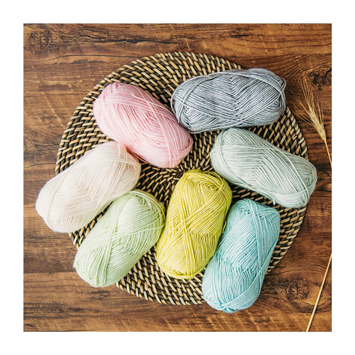 Poppy Crafts Unique Yarn 50g - Soft Grey